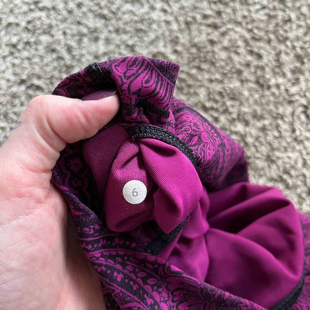 Lululemon High Times pant - Picture 8 of 8